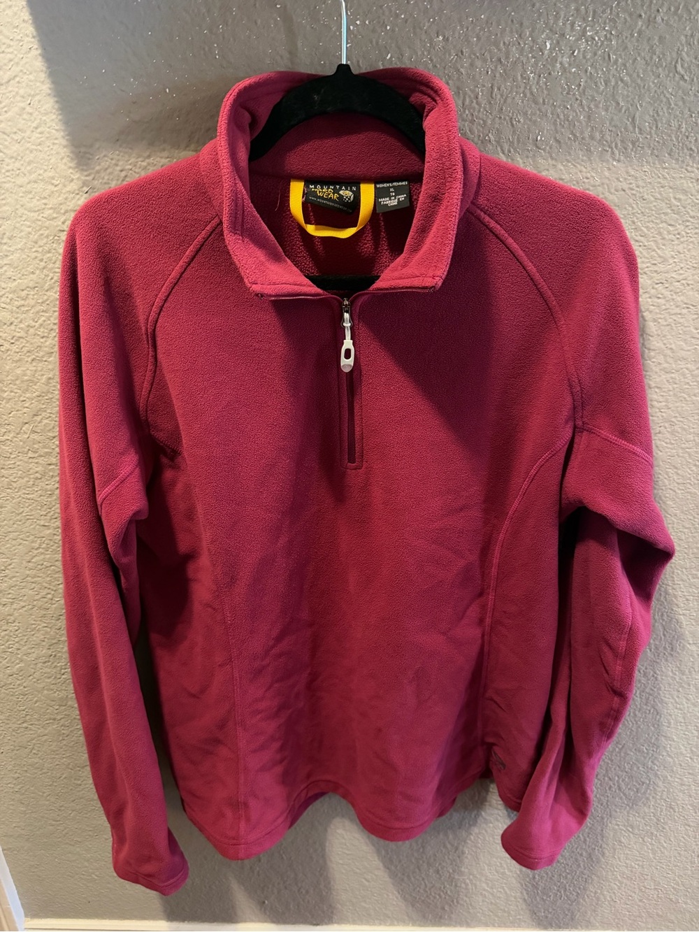 Mountain Hardwear Raspberry maroon Fleece Quarter Zip Pullover Womens XL